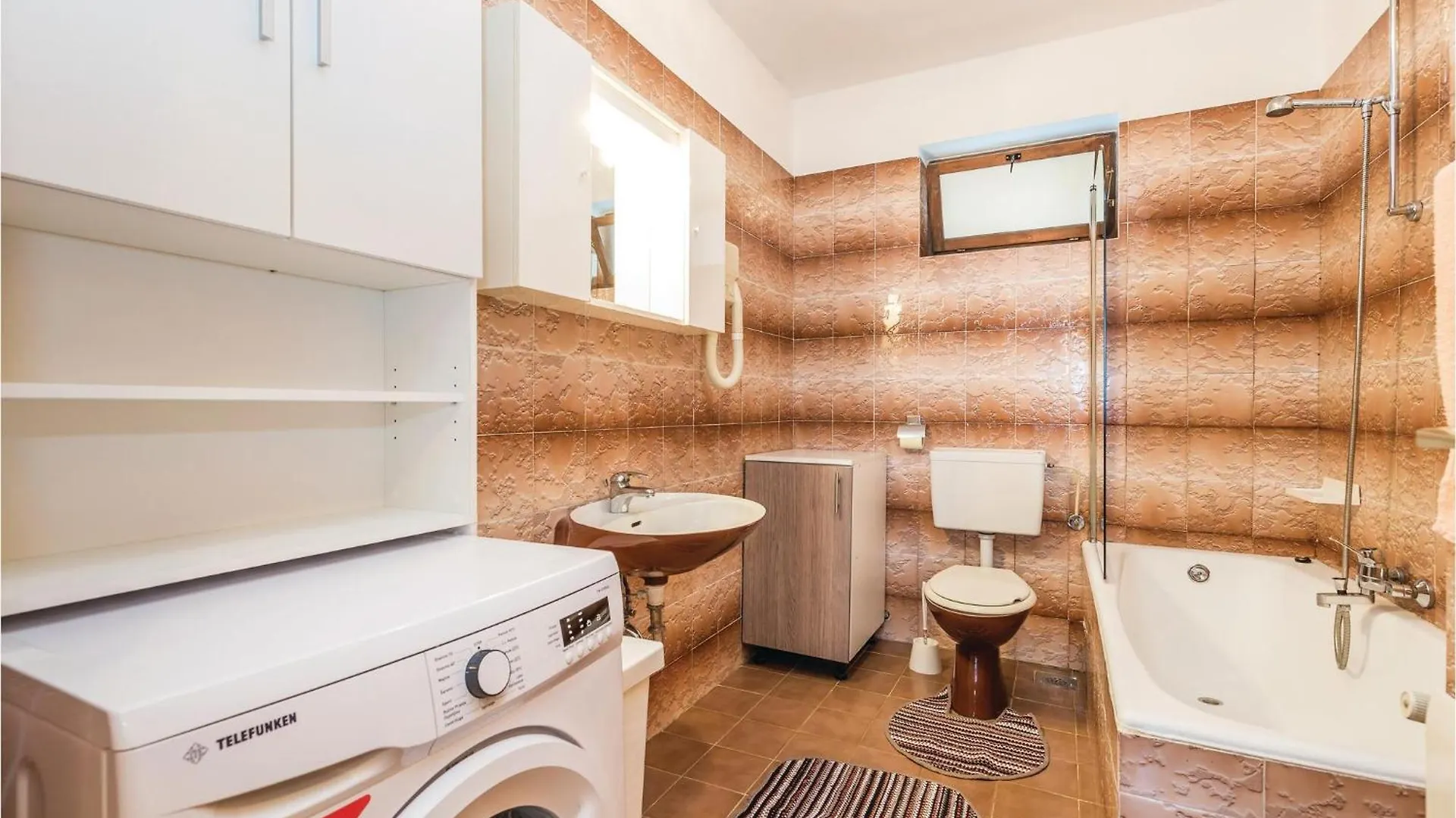 Lovely Apartment In Brsec With House Sea View
