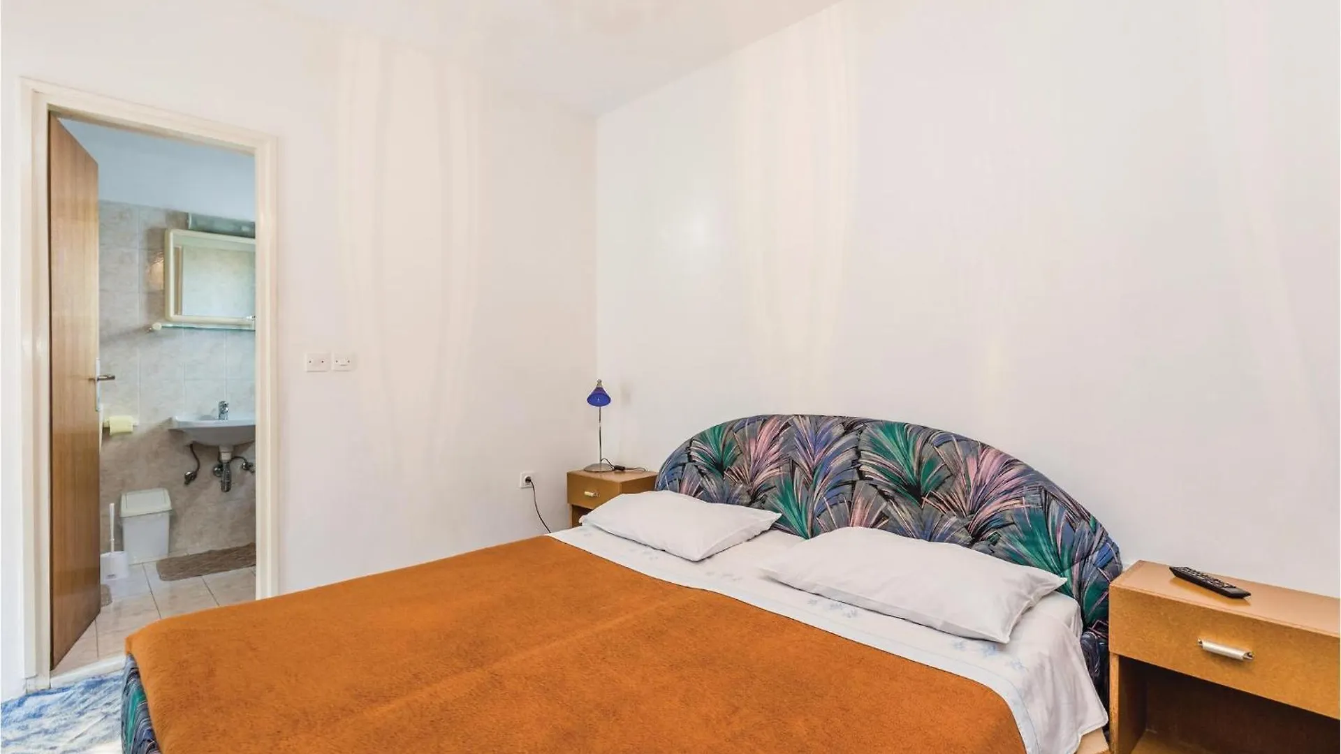 Lovely Apartment In Brsec With House Sea View 크로아티아